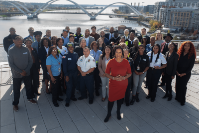 Mayor with a group of DC Gov staff